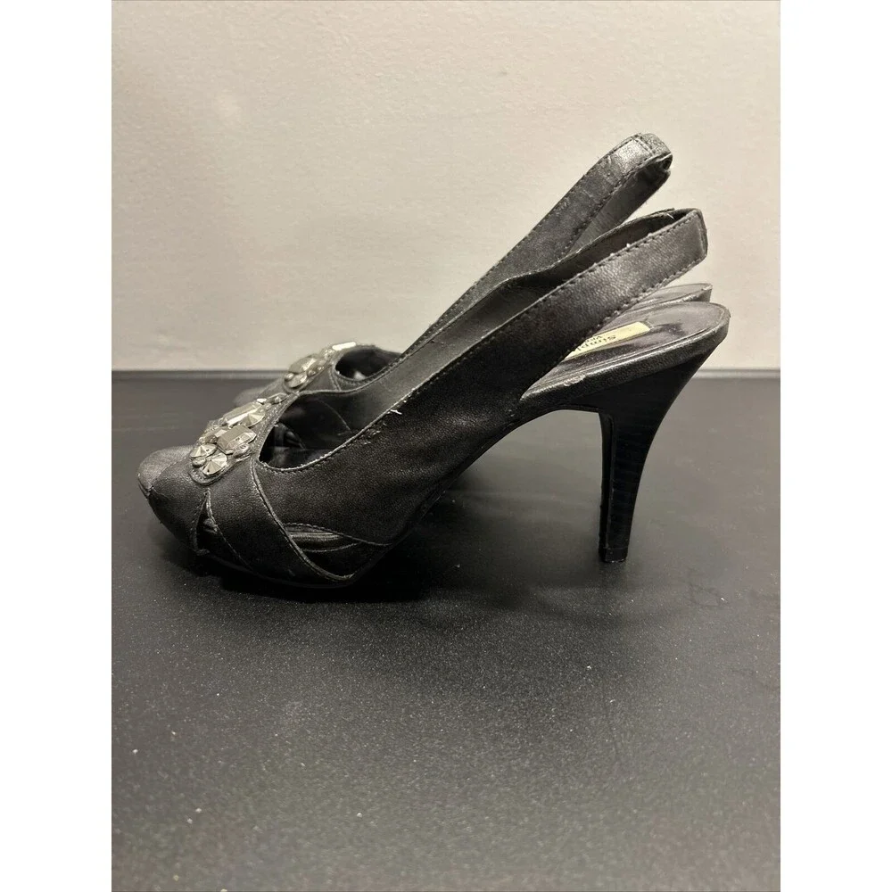 Simply Vera Wang Womens Cicely Size 7 Gray Slip On Peep Toe Slingback Heels Flaw